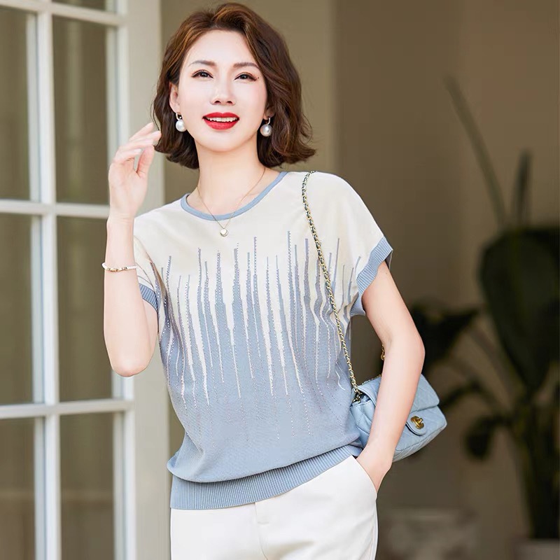 C757. GRAY SHORT SLEEVES TOP