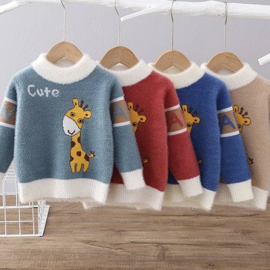 K536. BABY SWEATER GIRAFFE GREEN