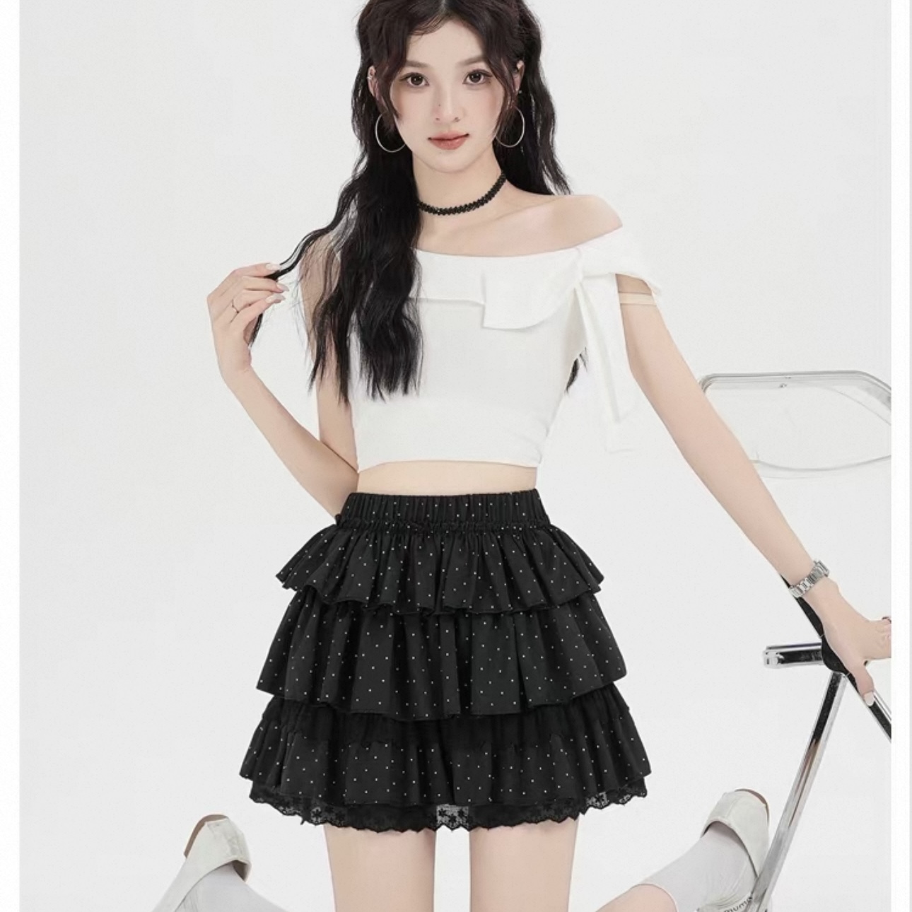 5484. BLACK BOTTOM