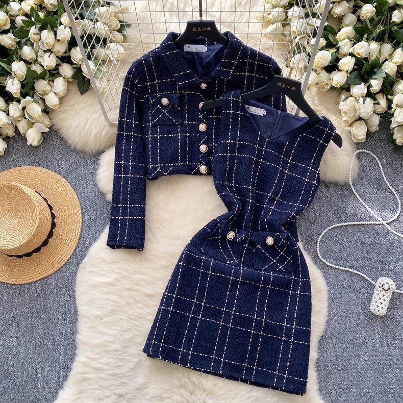 6788. DARK BLUE SHORT SET