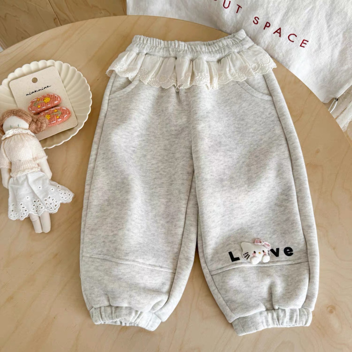 K356. KID GIRL GRAY PANT