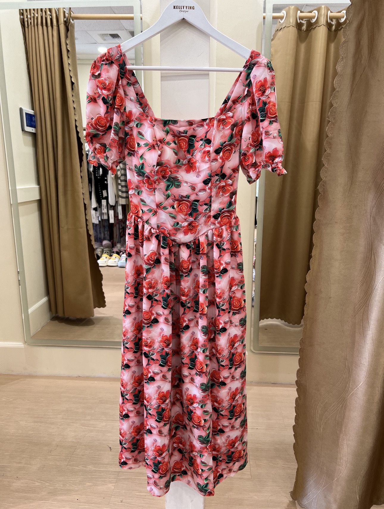 V877. MAXI DRESS•