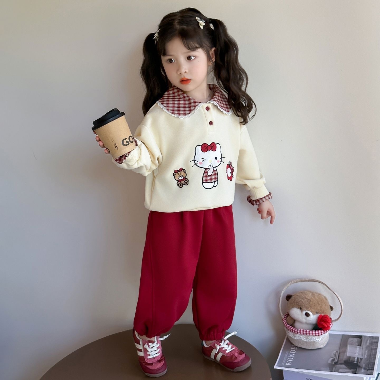 K34. RED HELLO KITTY BABY SET