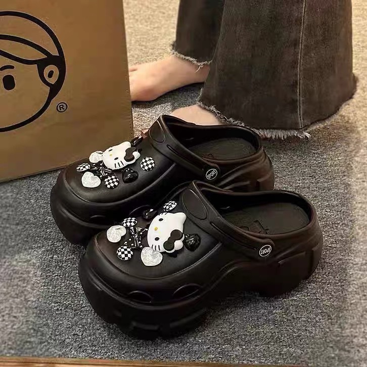 A487. CROCS KITTY BLACK