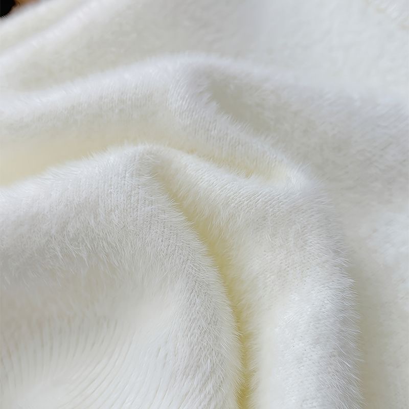 K521. BABY SWEATER PANDA WHITE