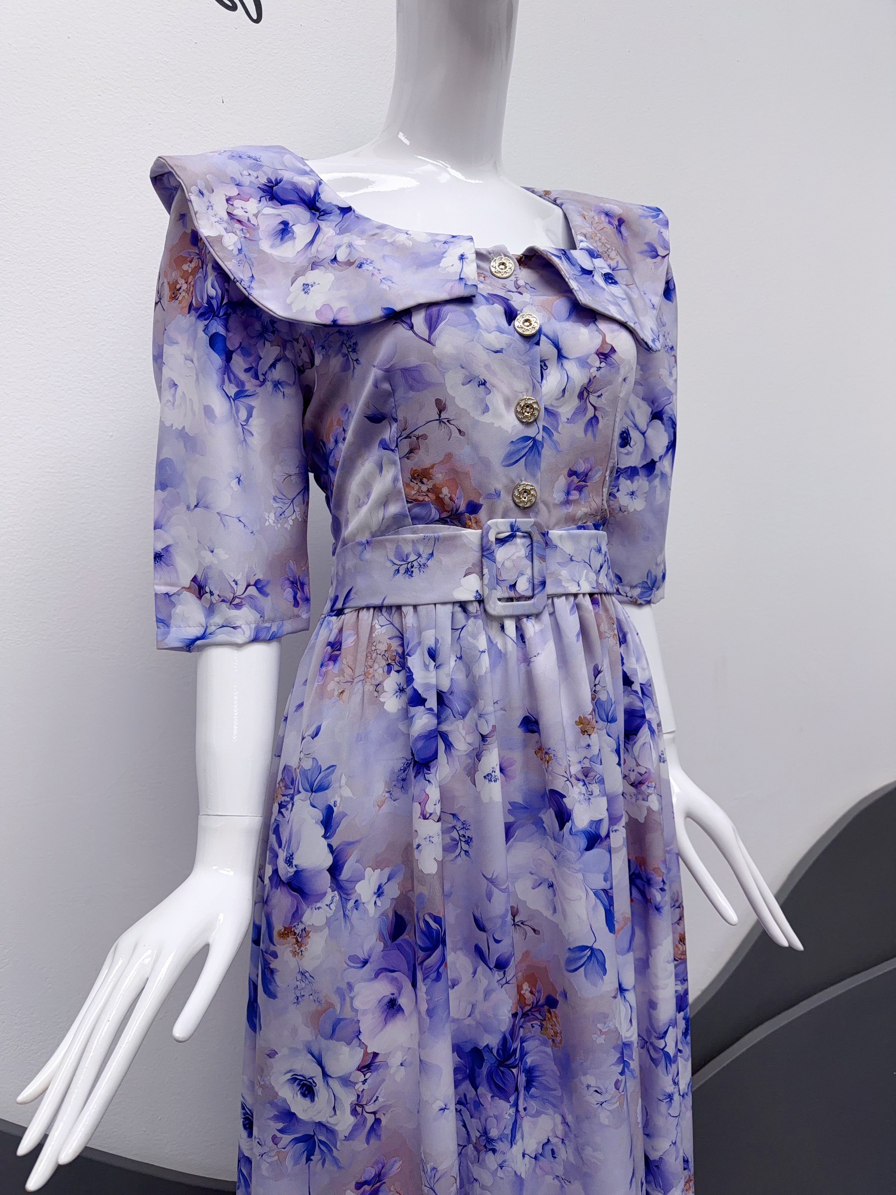 V311. HOA PURPLE DRESS