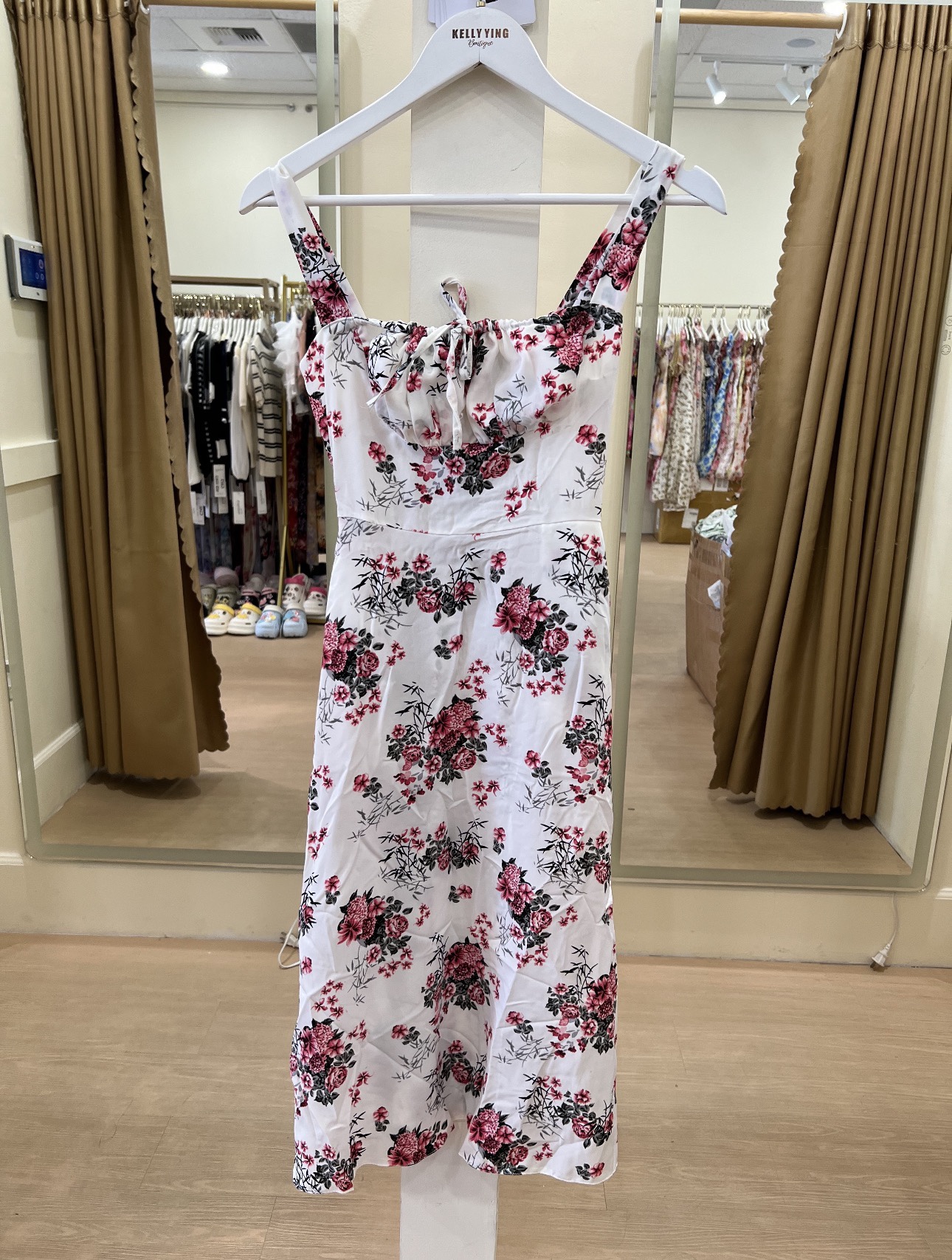 V830. MAXI DRESS SAT NACH•