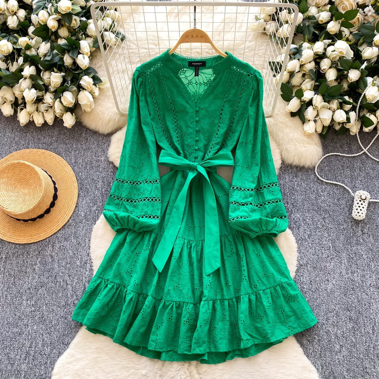 8258. DRESS EXCLUSIVE GREEN