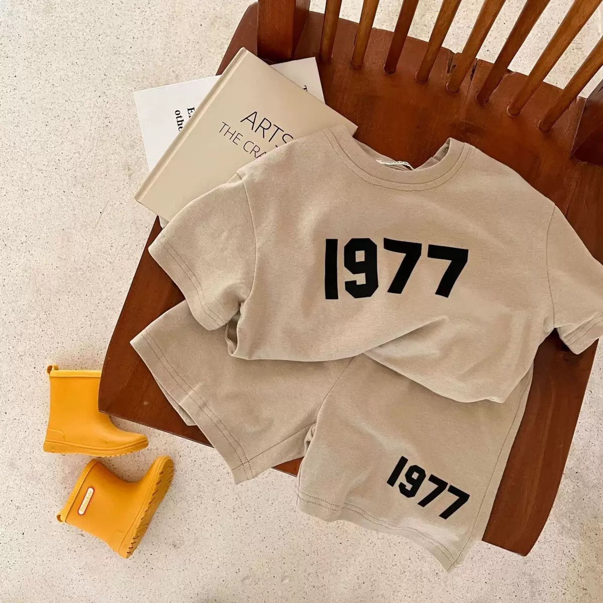 K115. KID BROWN SET