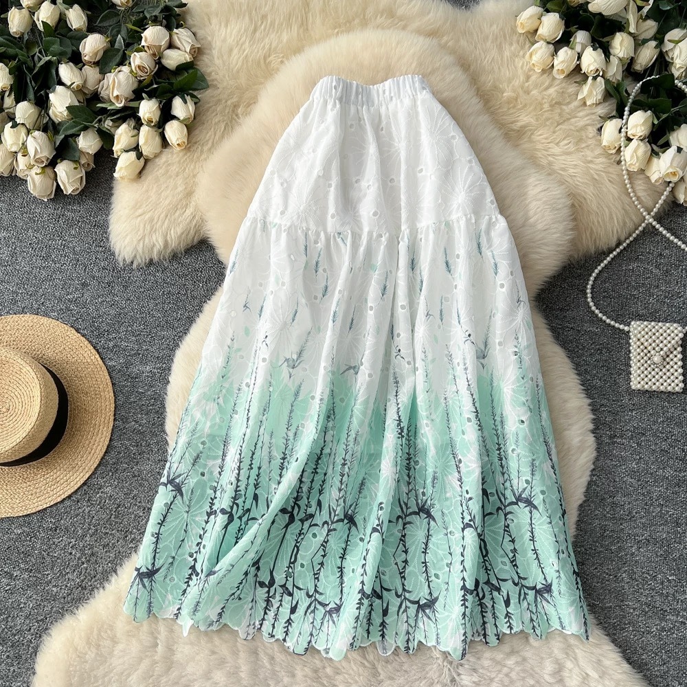 8240. BOTTOM EXCLUSIVE GREEN