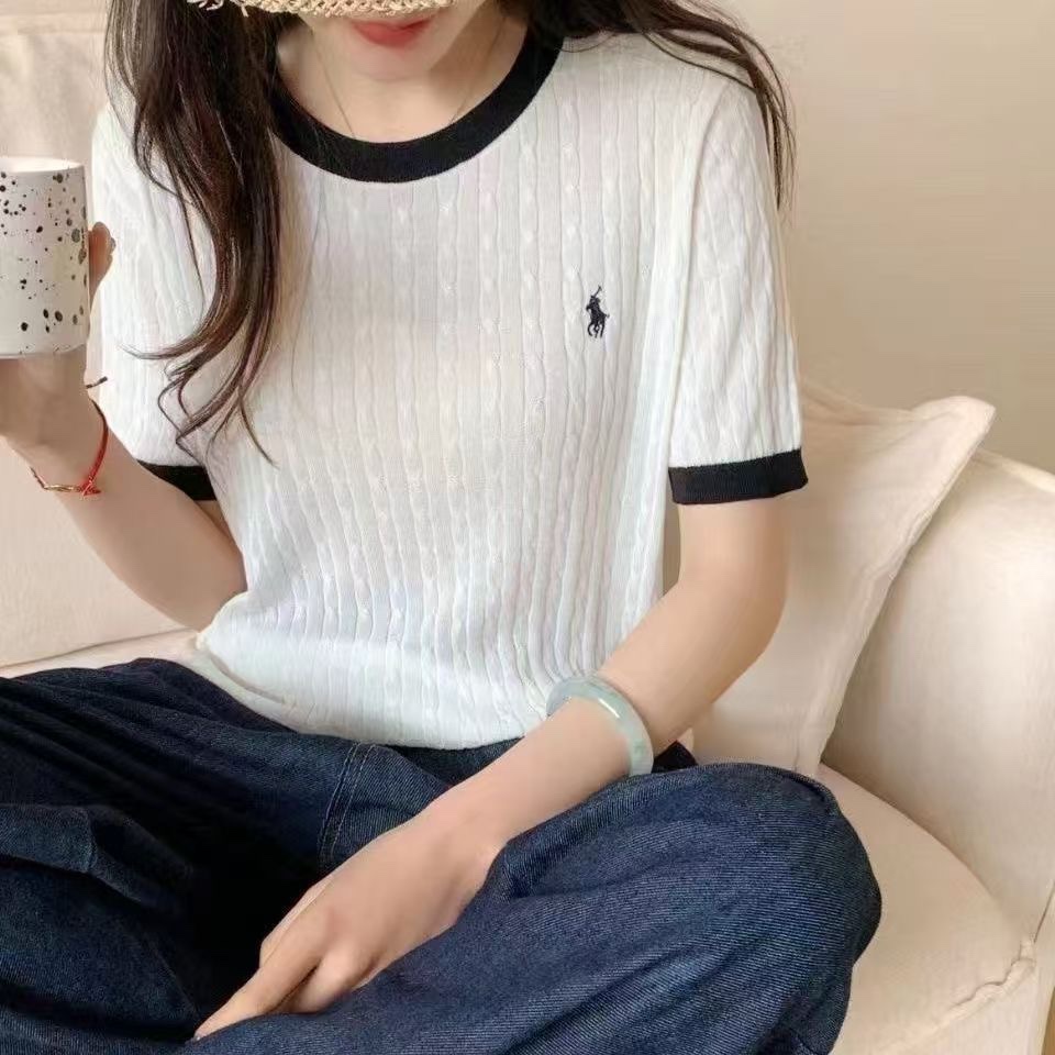C1073. MONGTOGHI TOP WHITE