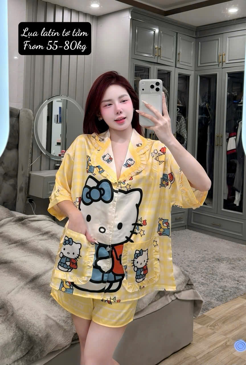 V1000. SLEEPWEAR HELLO KITTY YELLOW