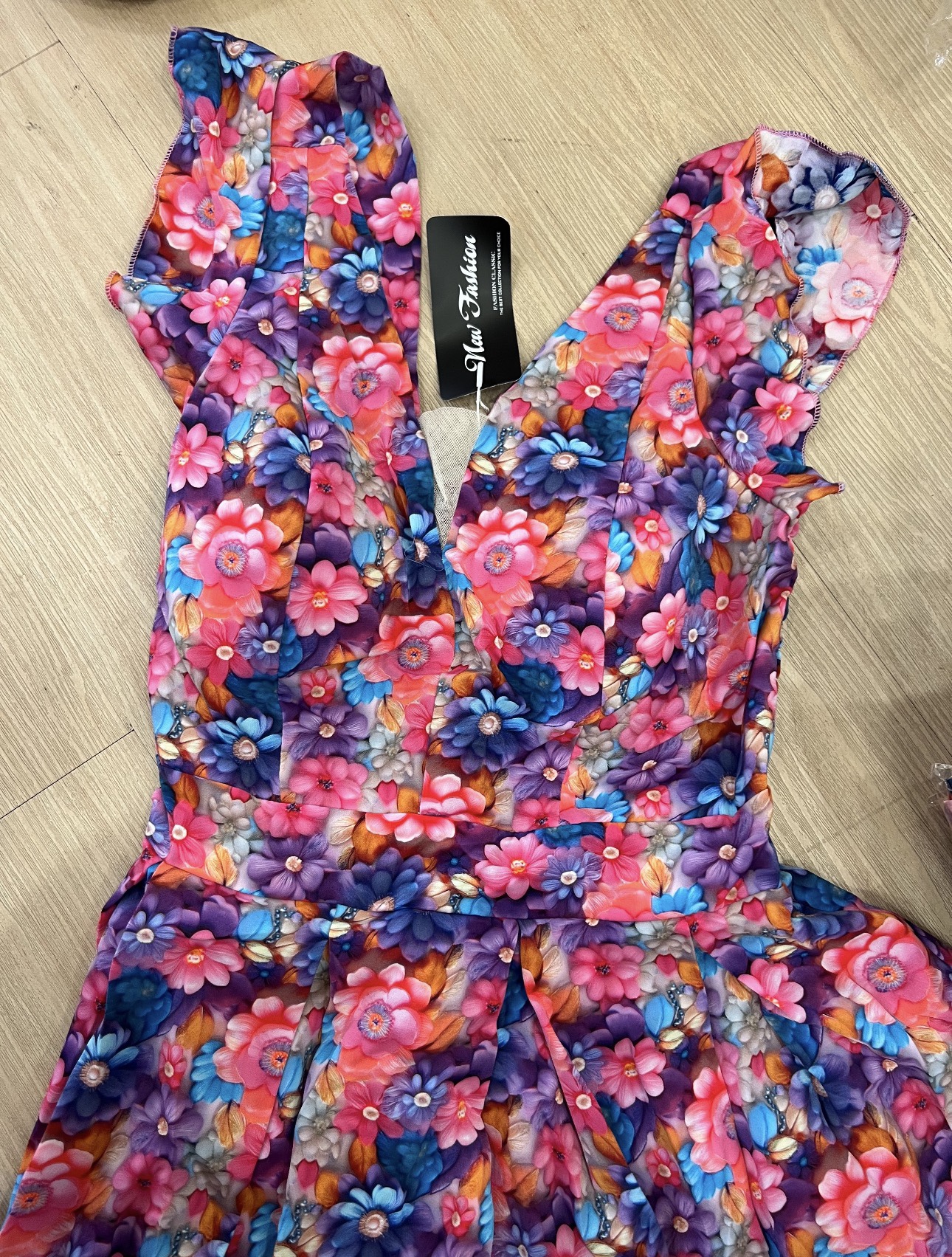 V574. MAXI DRESS