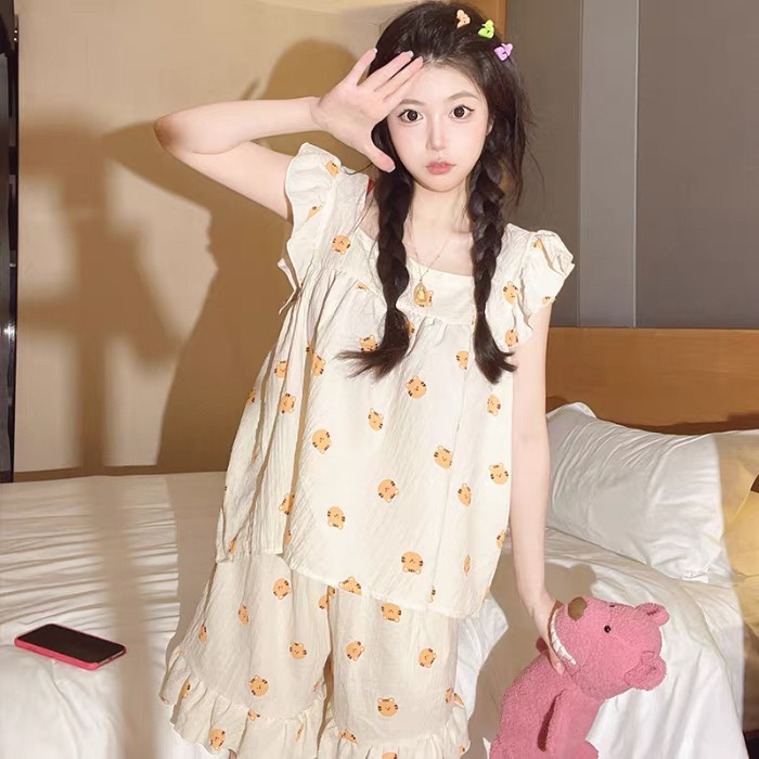 S316. SLEEPWEAR CAt CREAM