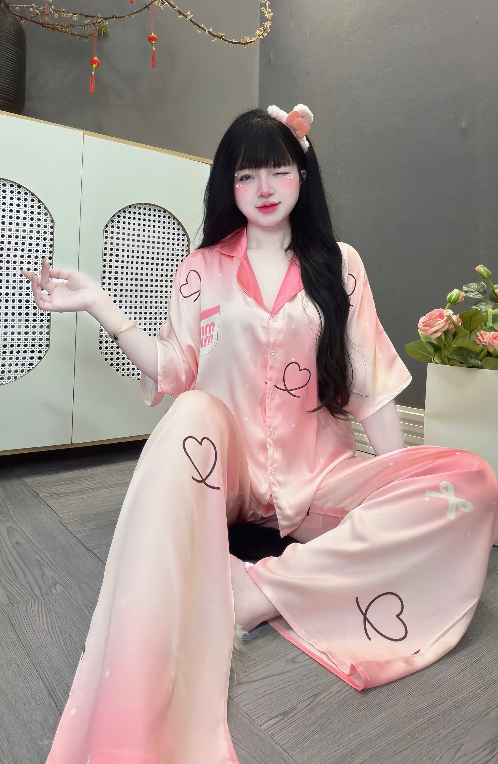 V1121. SLEEPWEAR HEART PINK