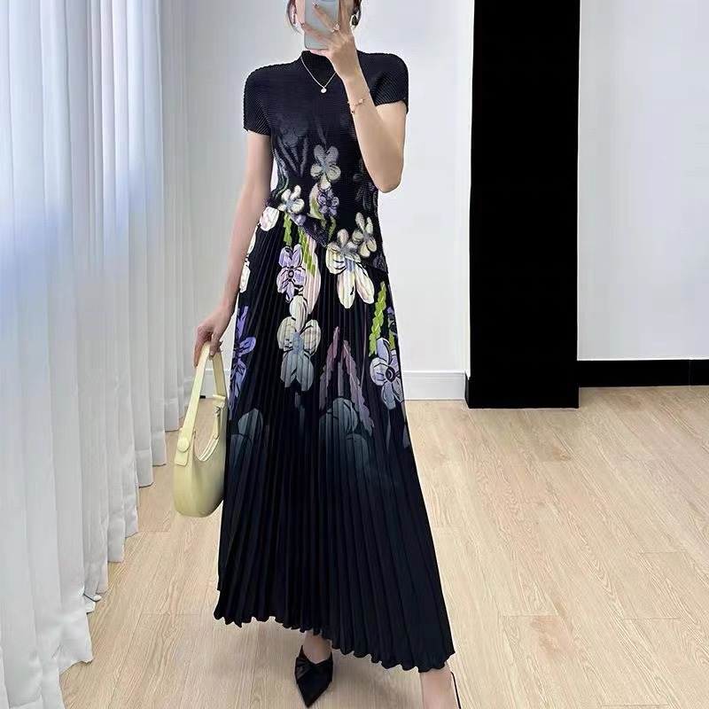 6732. SET LONG BLACK