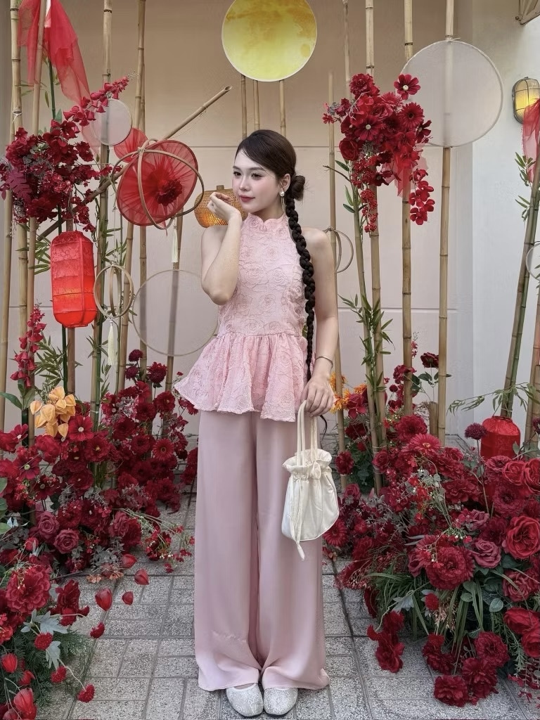 A413. SET YEM GAM LUA HONG