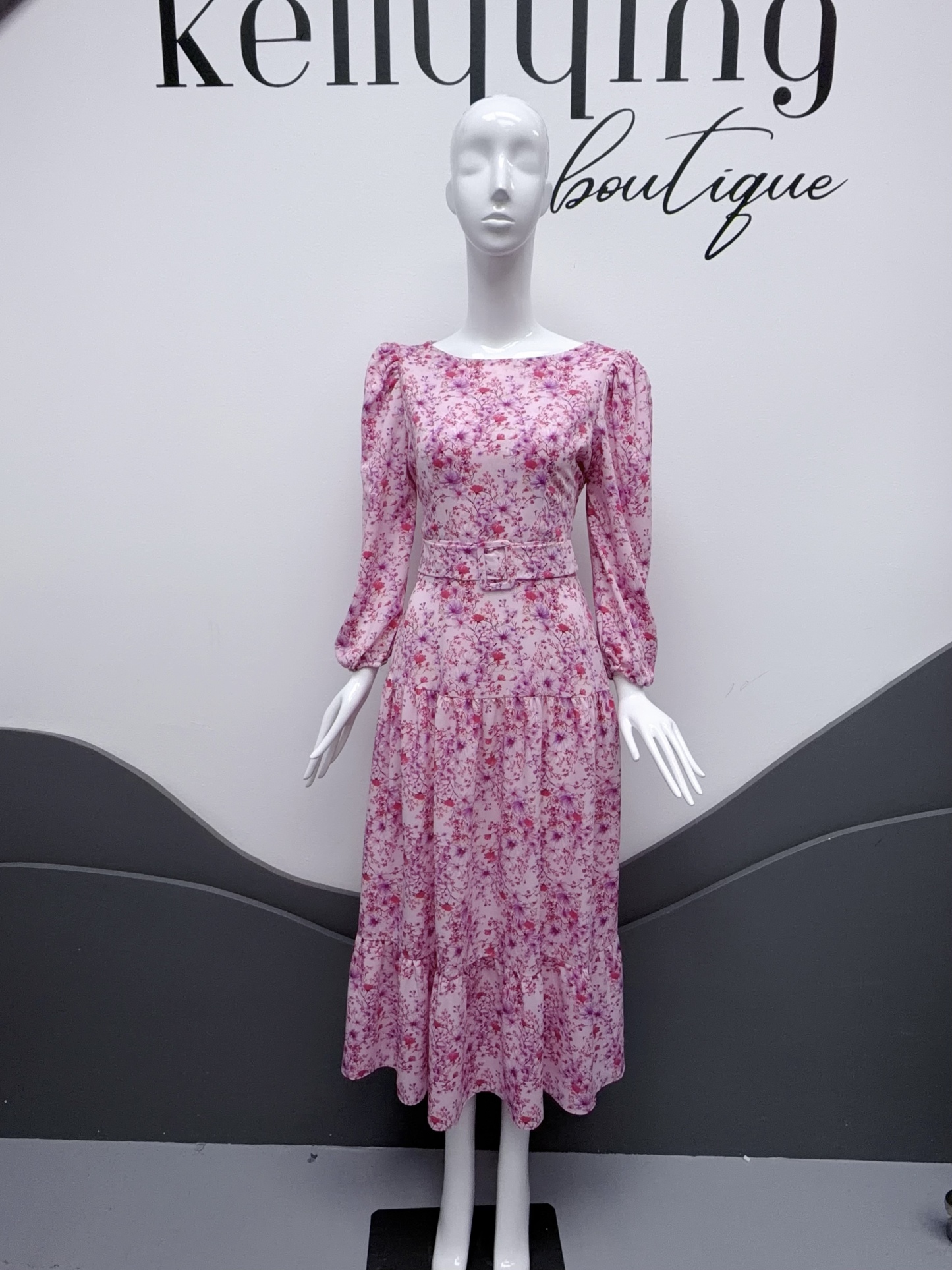 V315. HOA PINK DRESS