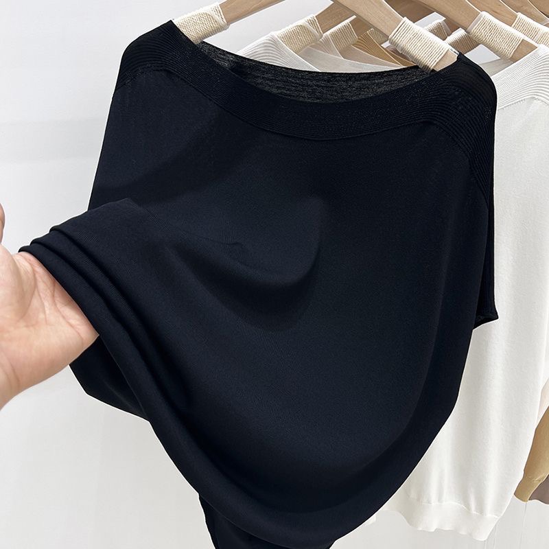 C812. BLACK SHORT SLEEVES TOP