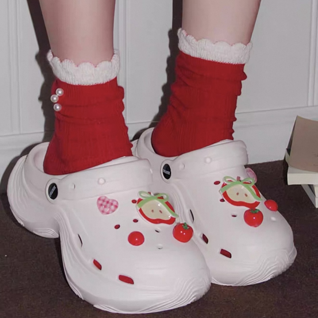 A469. CROCS APPLE PINK