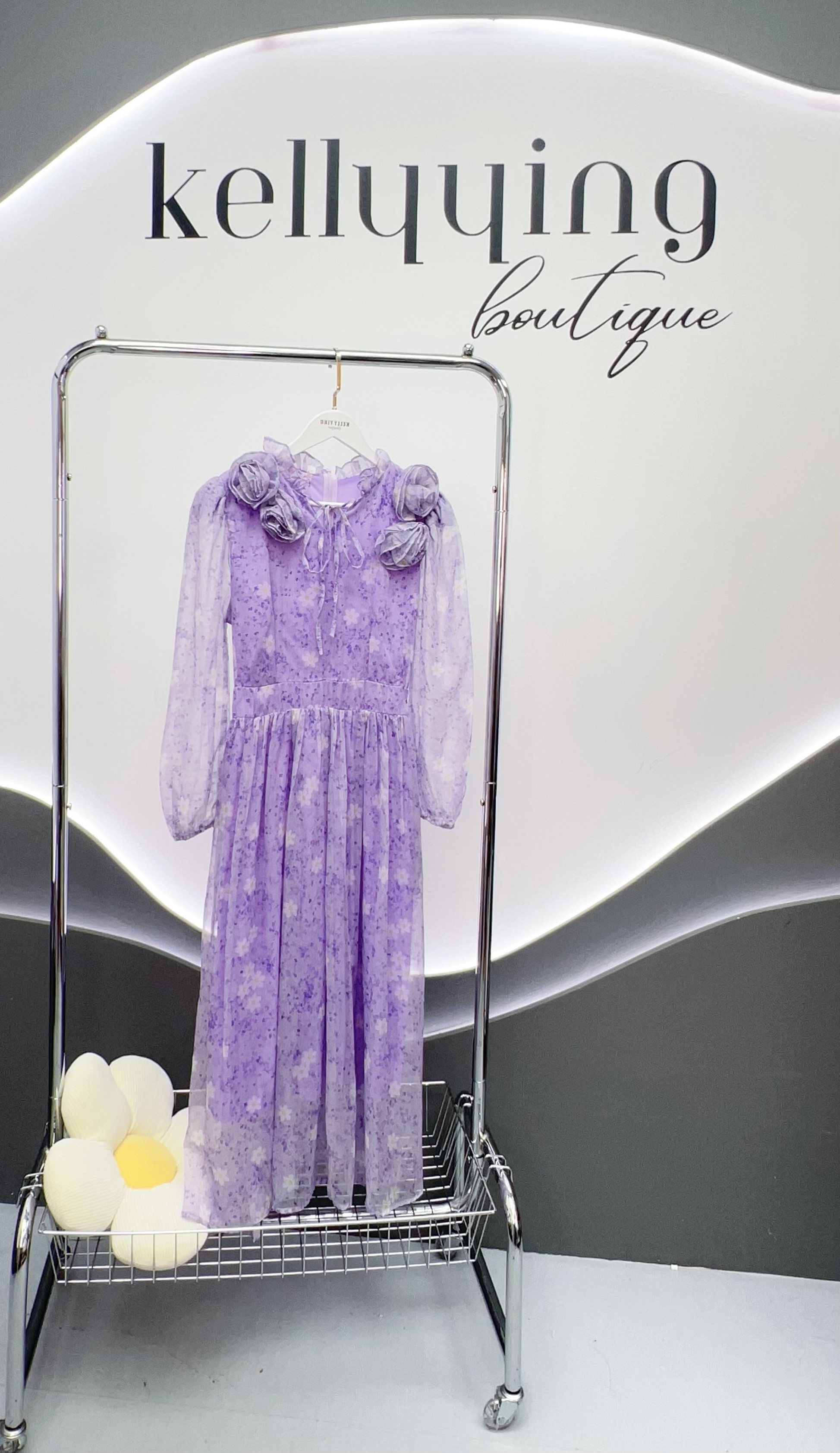 V274. HOA PURPLE DRESS