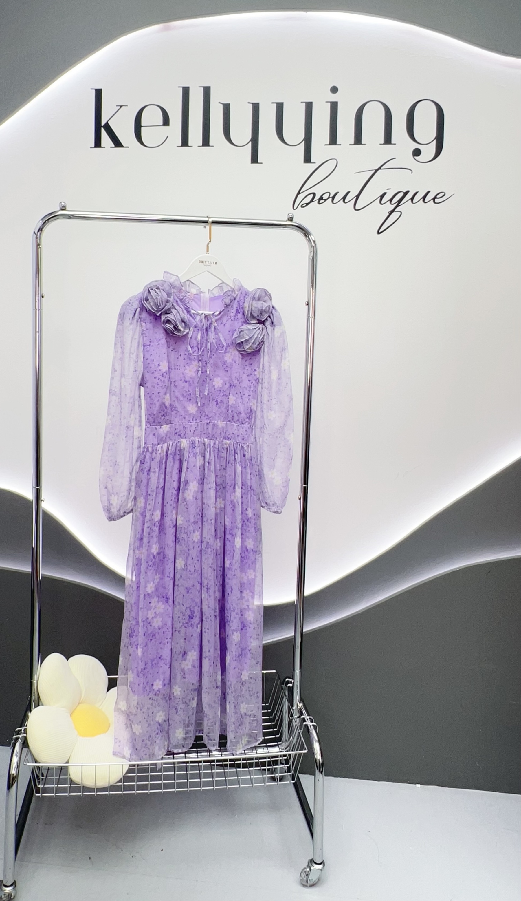 V274. HOA PURPLE DRESS