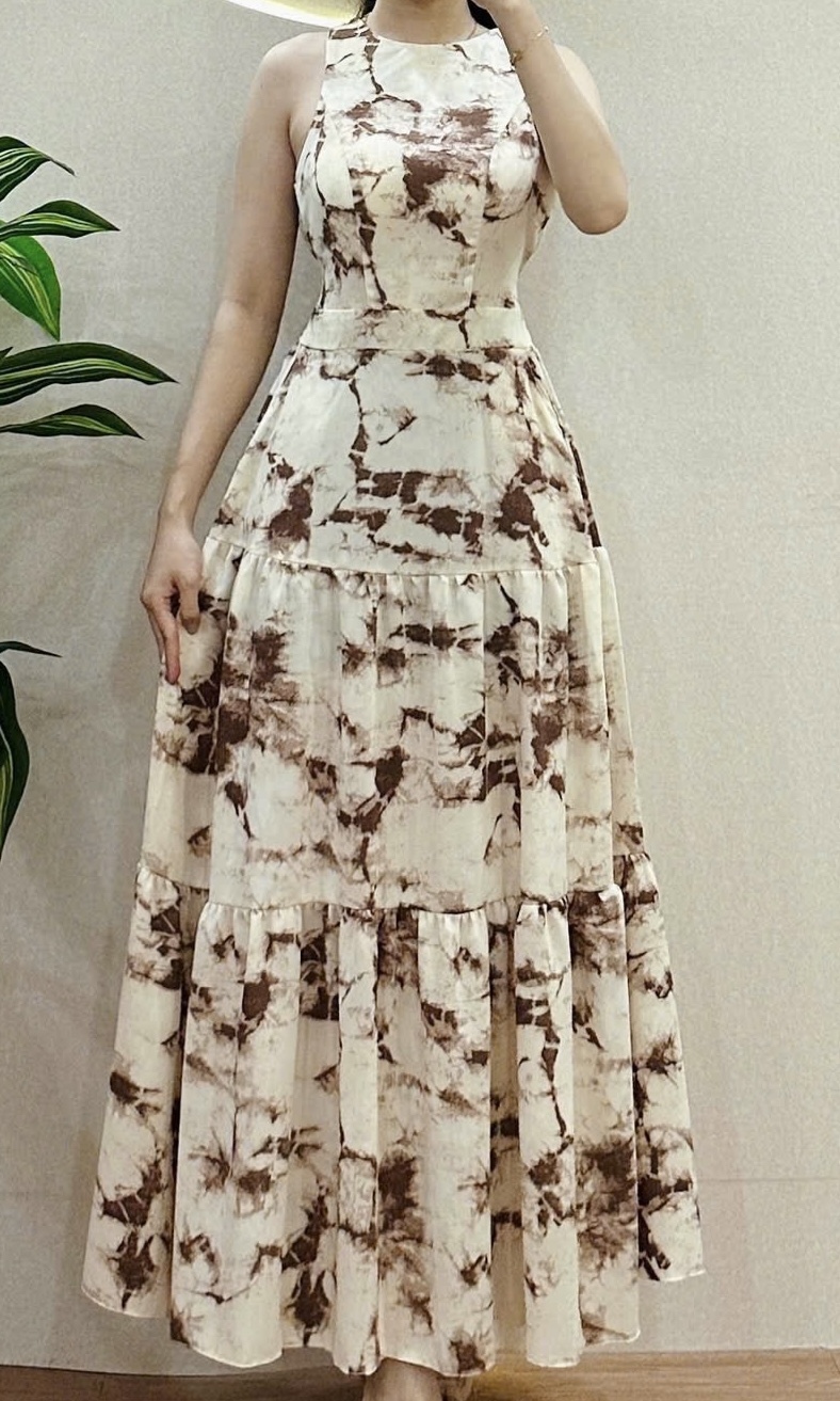 V580. MAXI DRESS