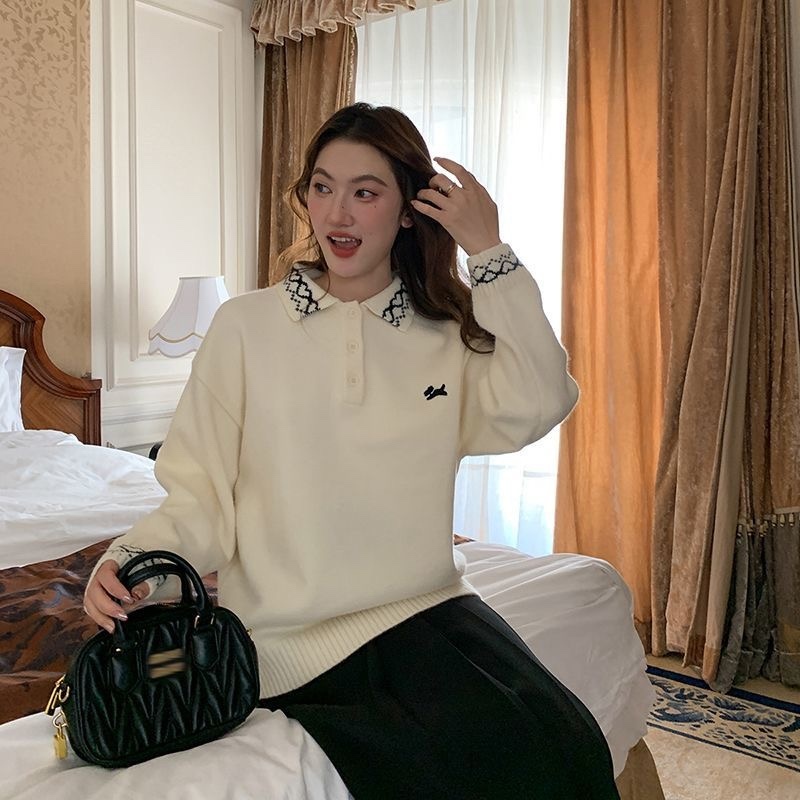 T294. SWEATER WHITE DOG