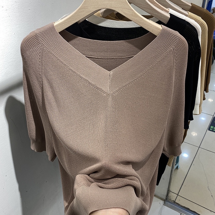 C815. LIGHT BROWN SHORT SLEEVES TOP