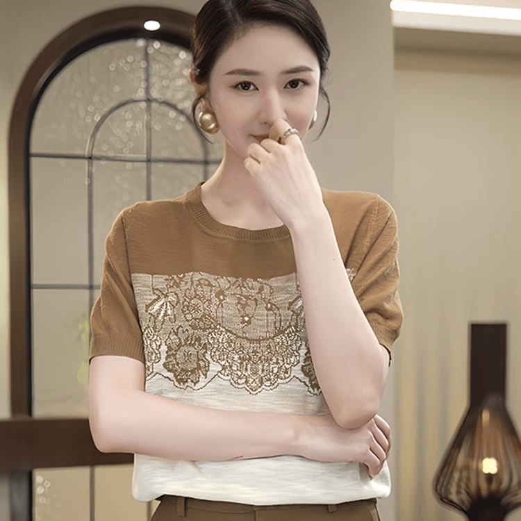 C702. PINK SHORT SLEEVES TOP