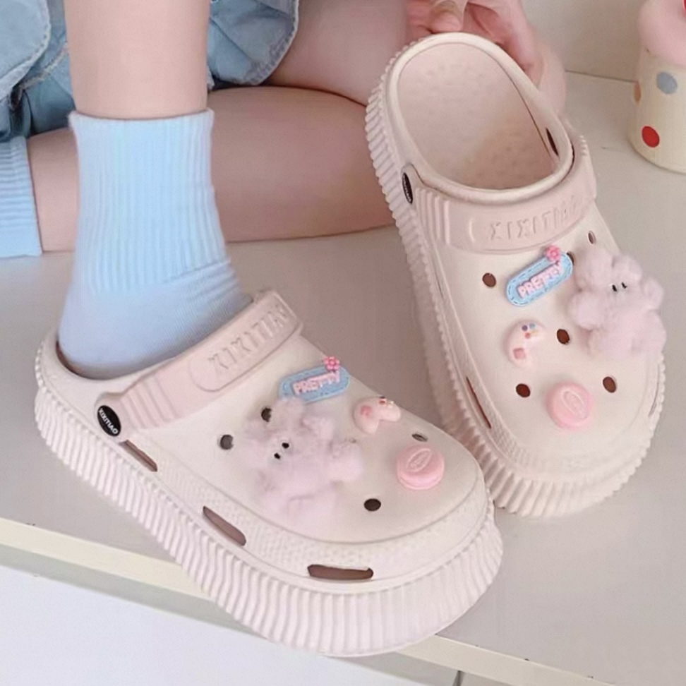 A470. CROCS PRETTY PINK