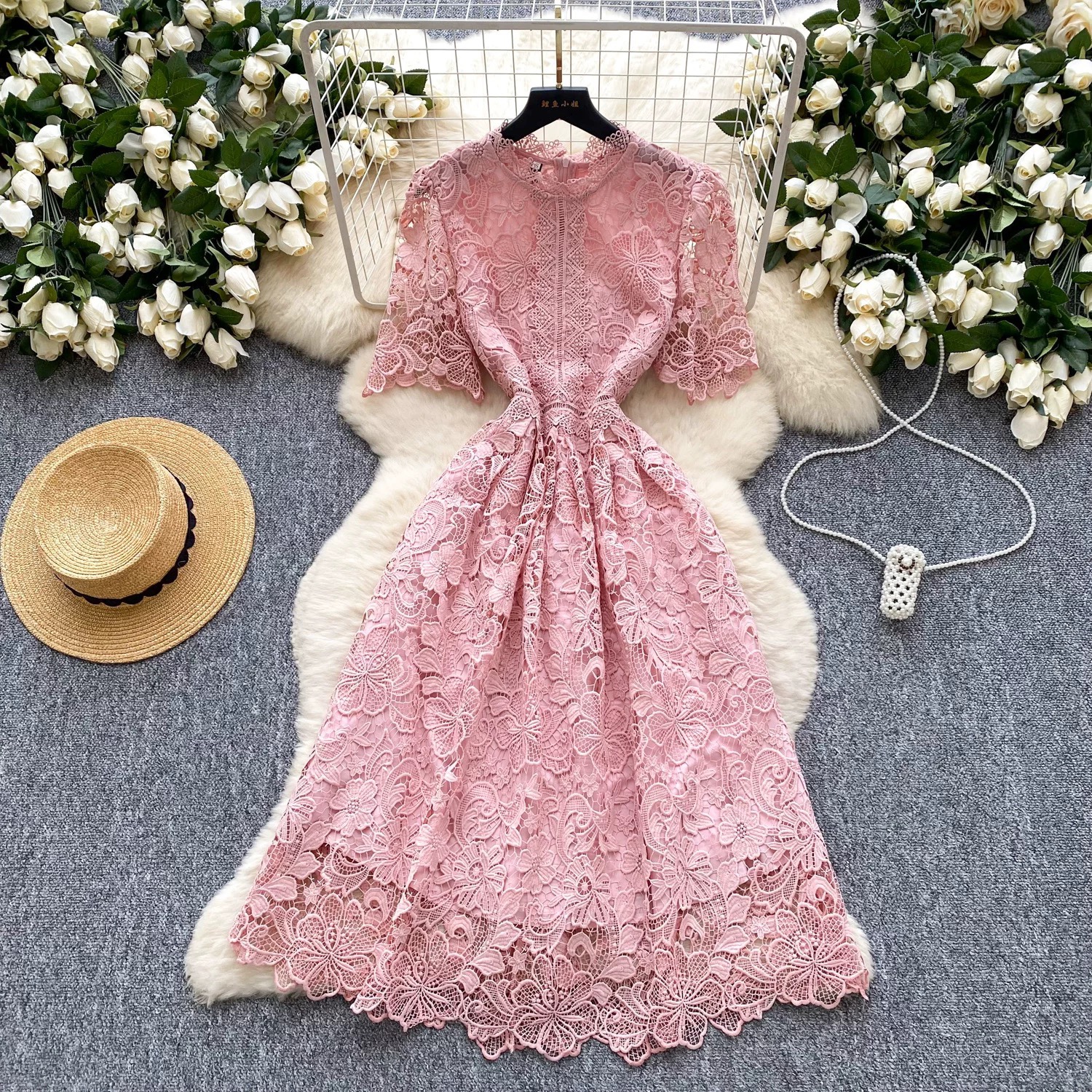 8279. LACE DRESS EXCLUSIVE PINK