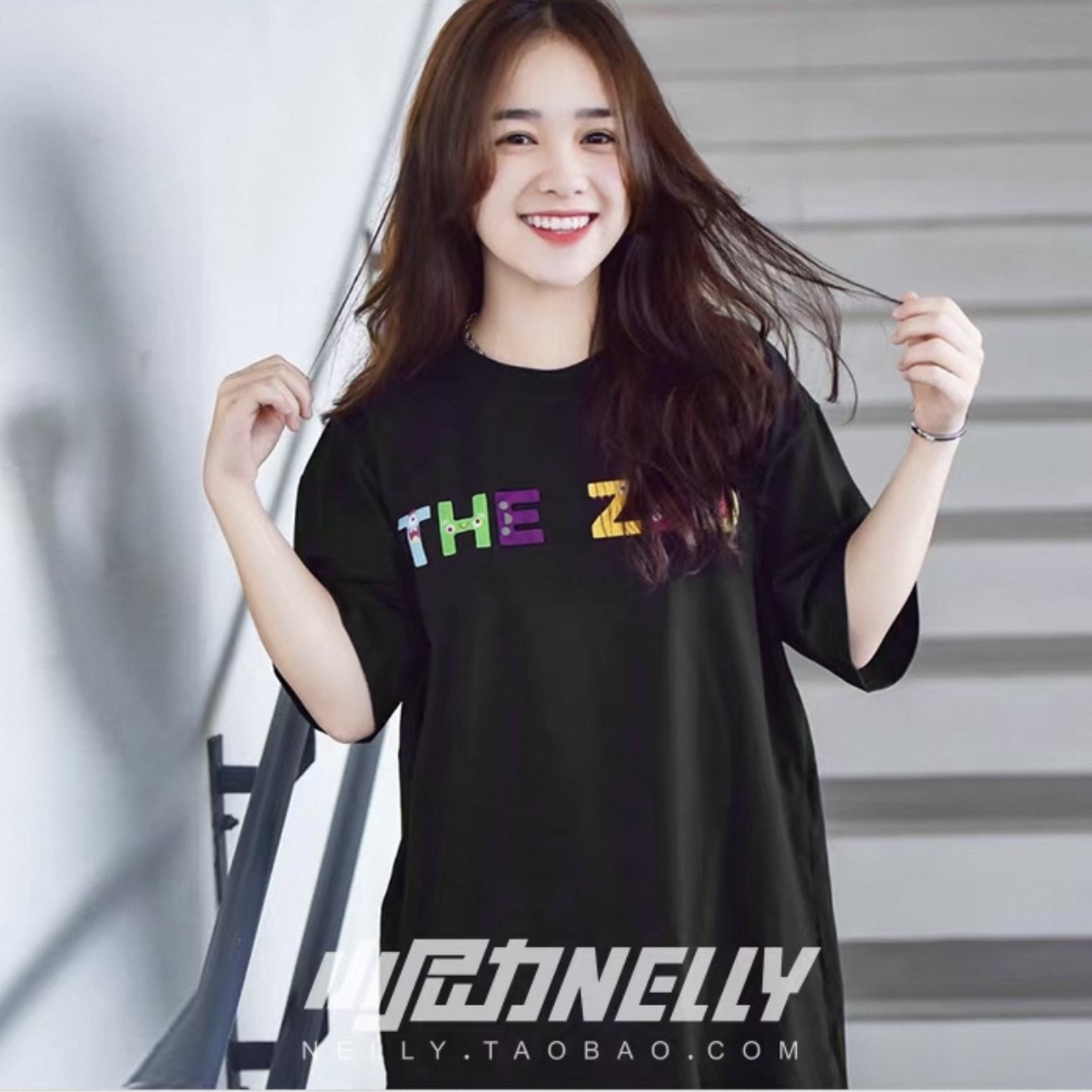 1670. CUTE BLACK TEE