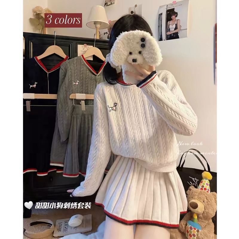 6848. SET SHORT SKIRT KNITTED GRAY