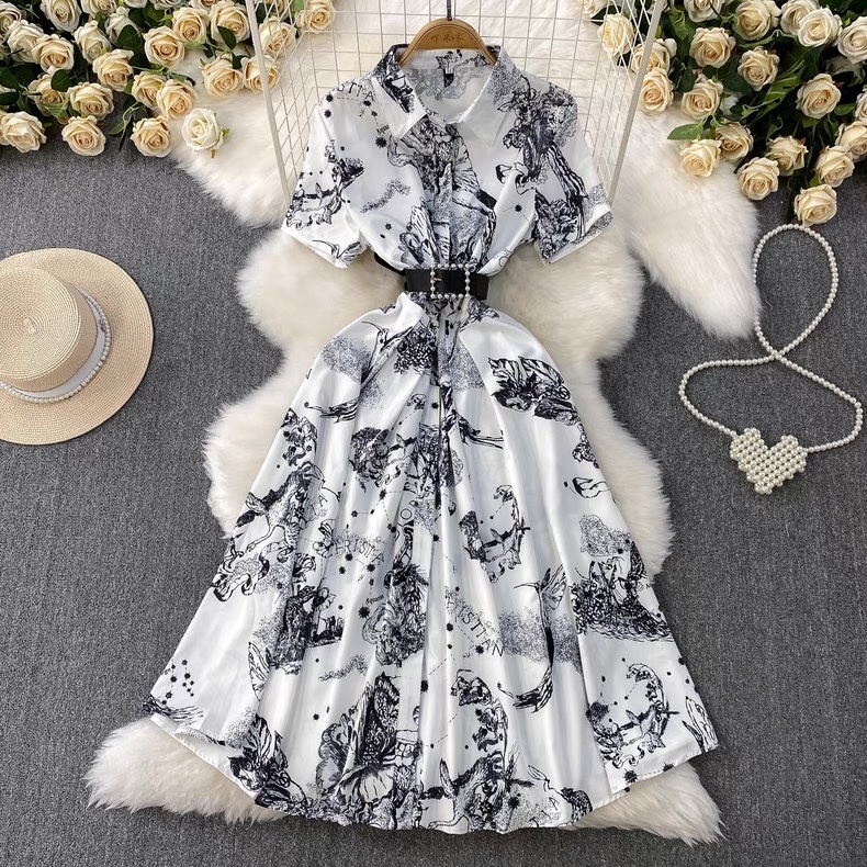 7814. WHITE LONG DRESS