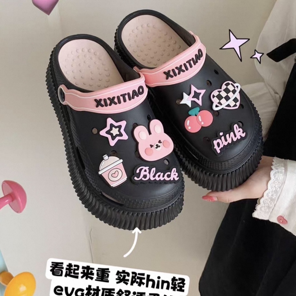 A464. CROCS BEAR BLACK