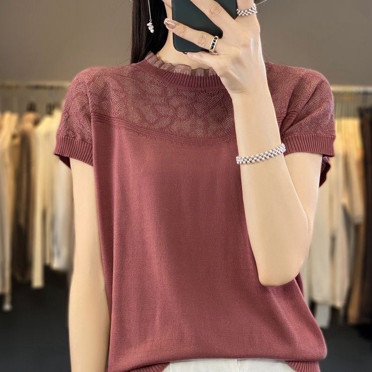 C811. RED SHORT SLEEVES TOP
