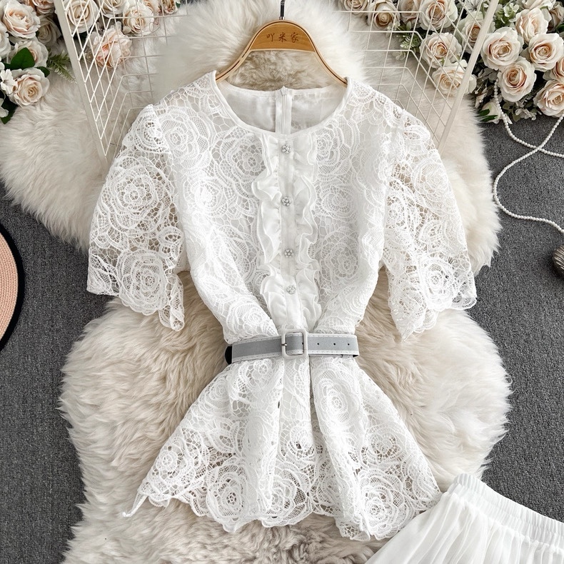 6740. WHITE LONG SET