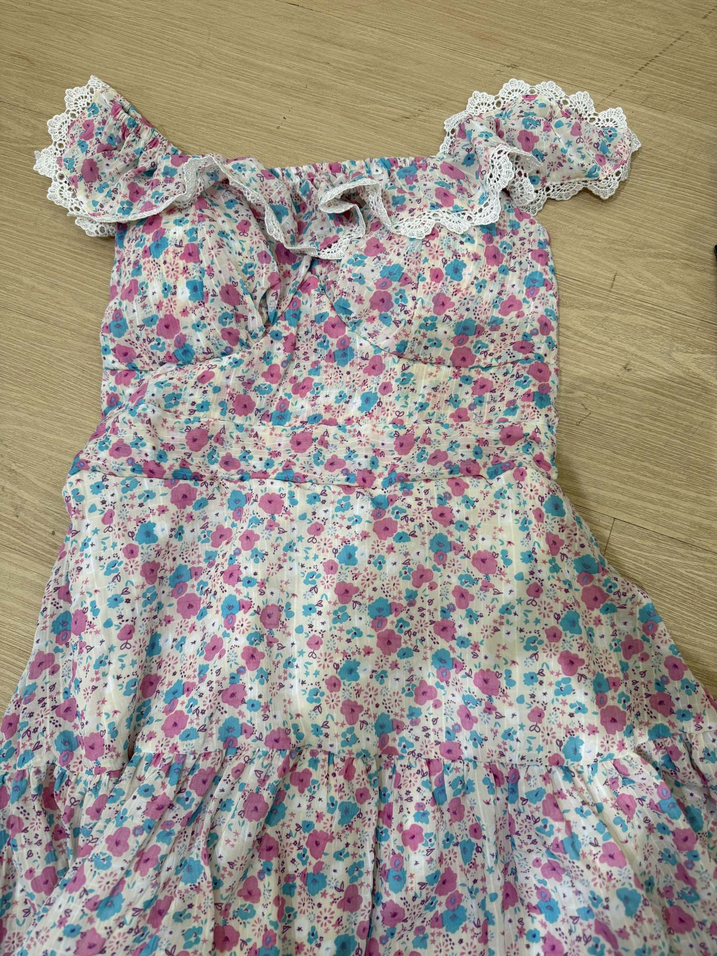 V554. MAXI DRESS