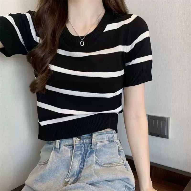 C927. TOP BLACK