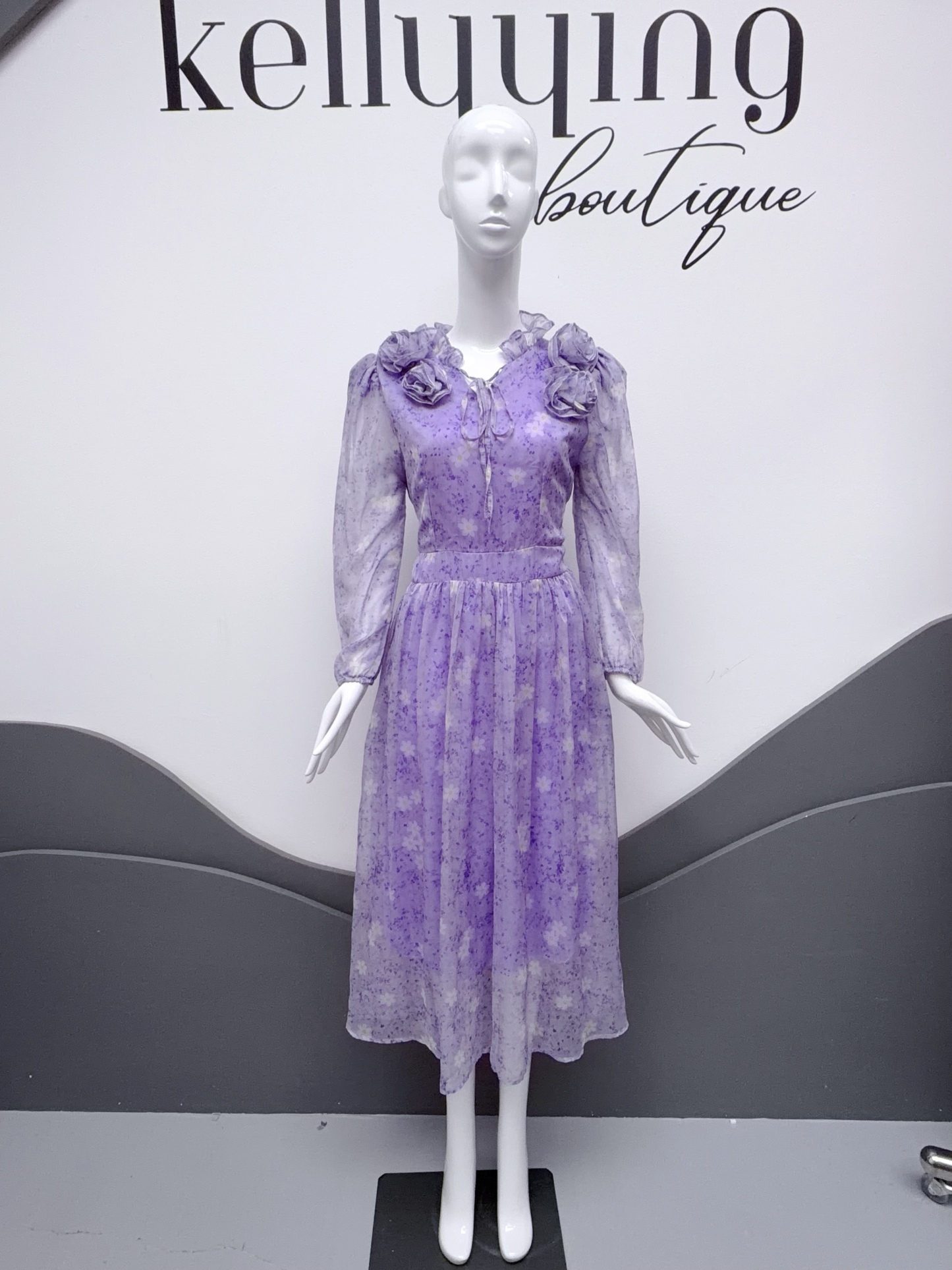 V274. HOA PURPLE DRESS