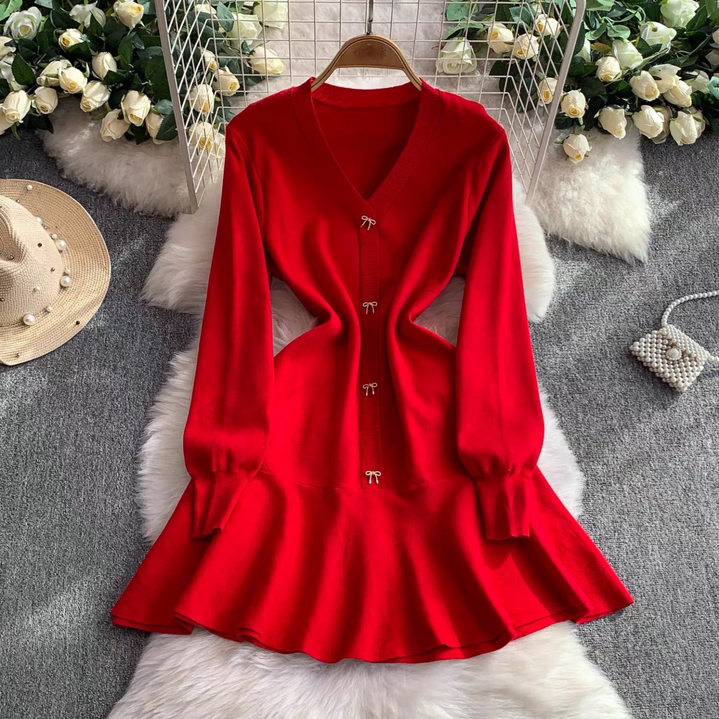 R47. RED SHORT DRESS