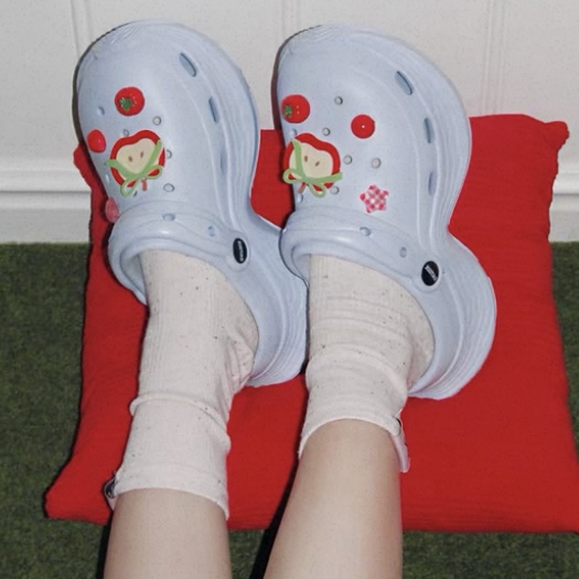 A465. CROCS APPLE BLUE