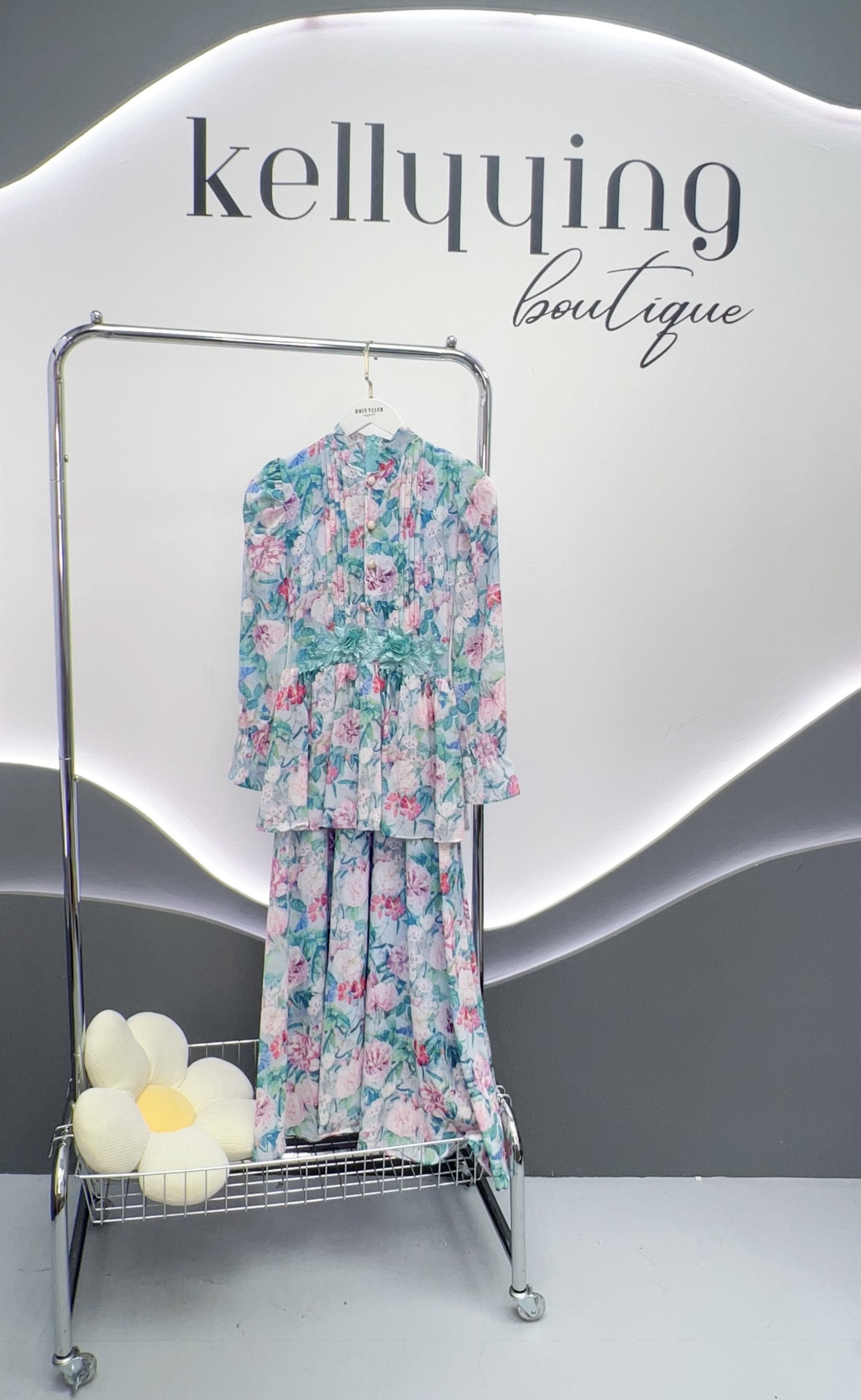 V293. HOA MINT DRESS