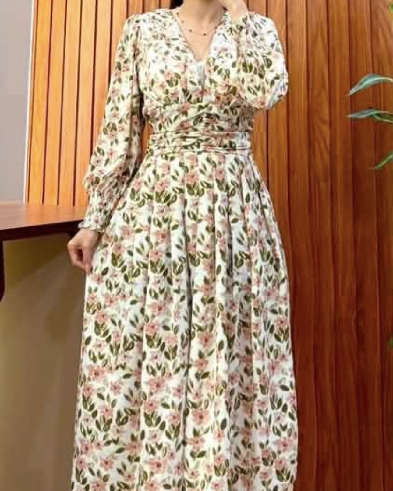 V680. MAXI DRESS