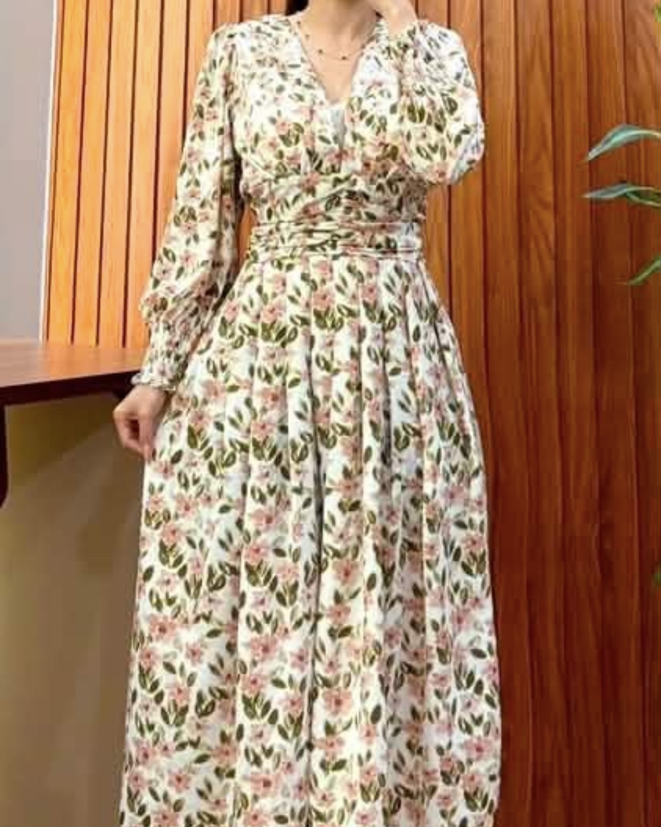 V680. MAXI DRESS