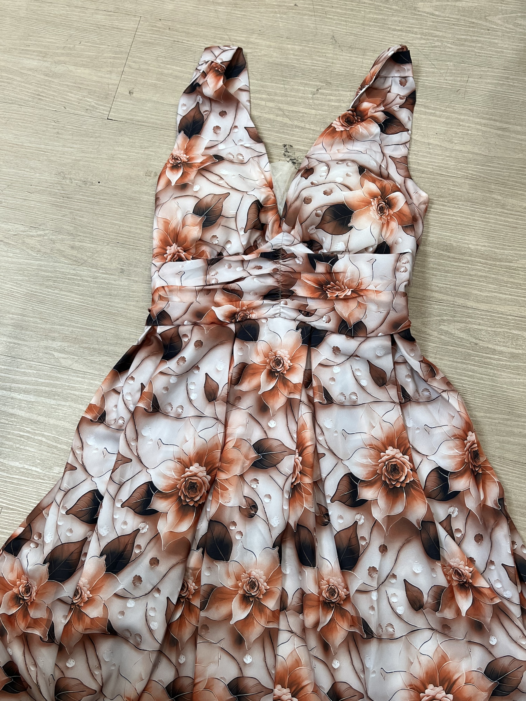 V655. MAXI DRESS
