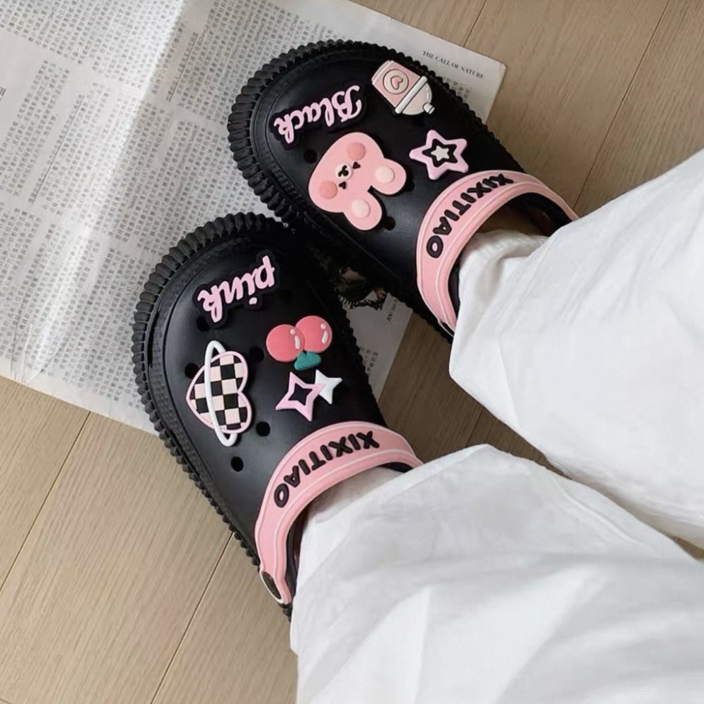 A464. CROCS BEAR BLACK