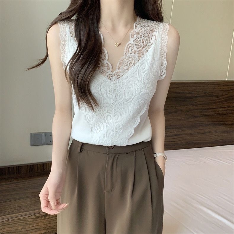 C834. LACE TOP CAMISOLE WHITE