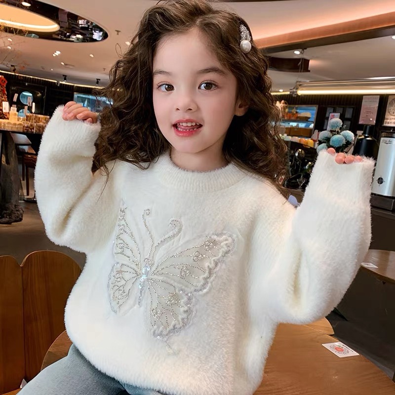 K504. BABY SWEATER WHITE BUTTERFLY